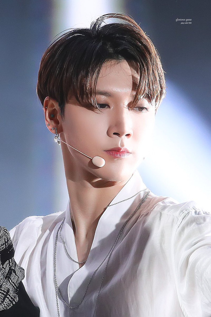 Top 50 gương mặt đẹp trai nhất châu Á 2020 tháng 9: Tiêu Chiến - Sehun dẫn đầu, Vương Nhất Bác - Jin (BTS) theo sau Ảnh 50