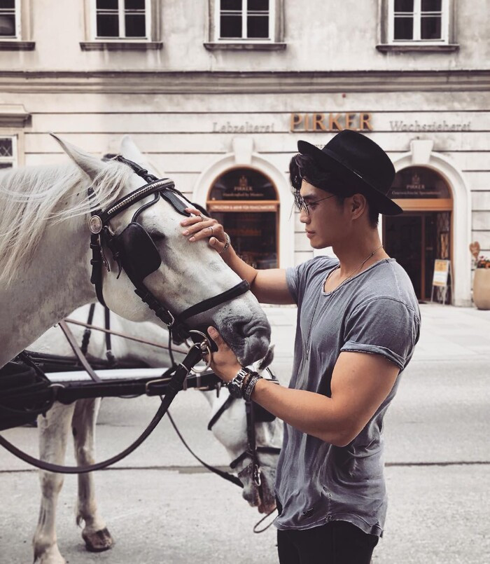 CEO điển trai Huy Trần gây bất ngờ khi công khai có tình mới sau một năm chia tay rich kid Thảo Nhi Lê Ảnh 9