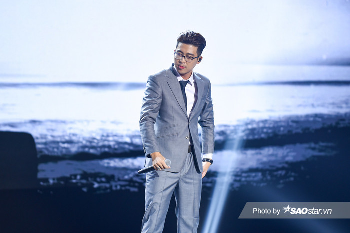 Một ICD lịch lãm, đầy tỏa sáng trên sân khấu khi rap bài 'Tài sản của bố'