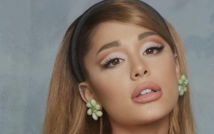 Không có BlackPink hay BTS như lời đồn, Ariana Grande sẽ hợp tác với những tên tuổi này đây trong album mới của nàng Ảnh 2