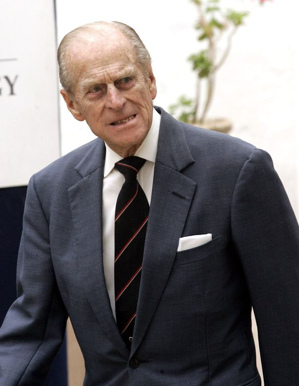 Hoàng thân Philip 'hoàn toàn thất vọng' khi Harry và Meghan 'trở mặt' với gia đình Ảnh 6