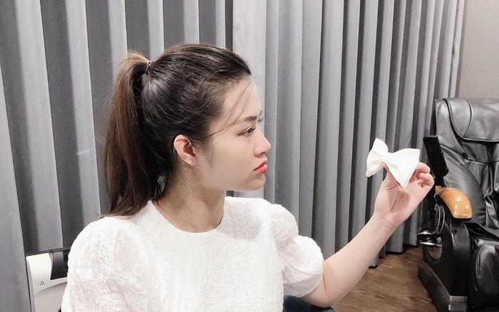 Cận kề ngày 'lâm bồn', Đông Nhi khoe ảnh tự tay chuẩn bị quà cho con gái cưng Ảnh 2