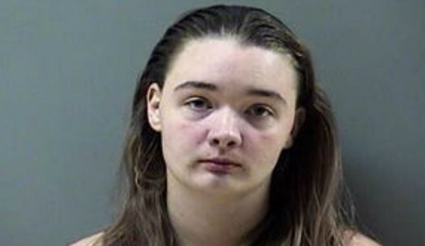 Kelsie Thomas cho biết mình đã siết cổ con đến chết.