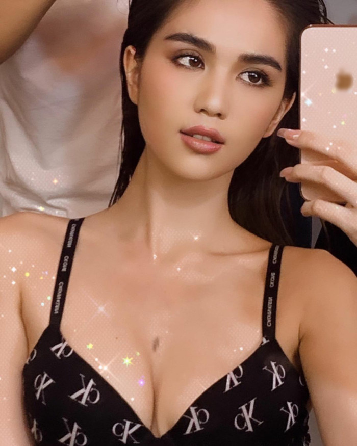 Ngọc Trinh đẹp cuốn hút, mặn mà trong những shoot ảnh gần đây. 