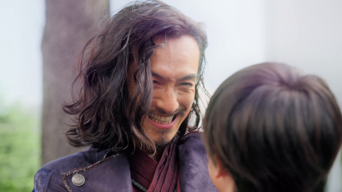 Khuôn mặt của Hayato.