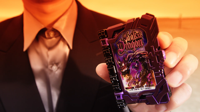 Kamen Rider Saber: Cú lừa về thân phận thực sự của Calibur Ảnh 4