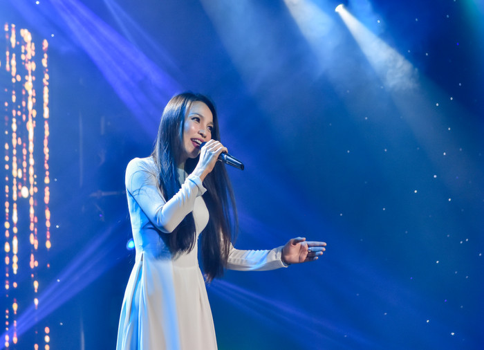 Làng nhạc Vpop những ngày hối hả cùng miền Trung vượt lũ Ảnh 14