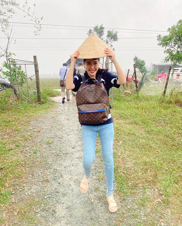 Làng nhạc Vpop những ngày hối hả cùng miền Trung vượt lũ Ảnh 10