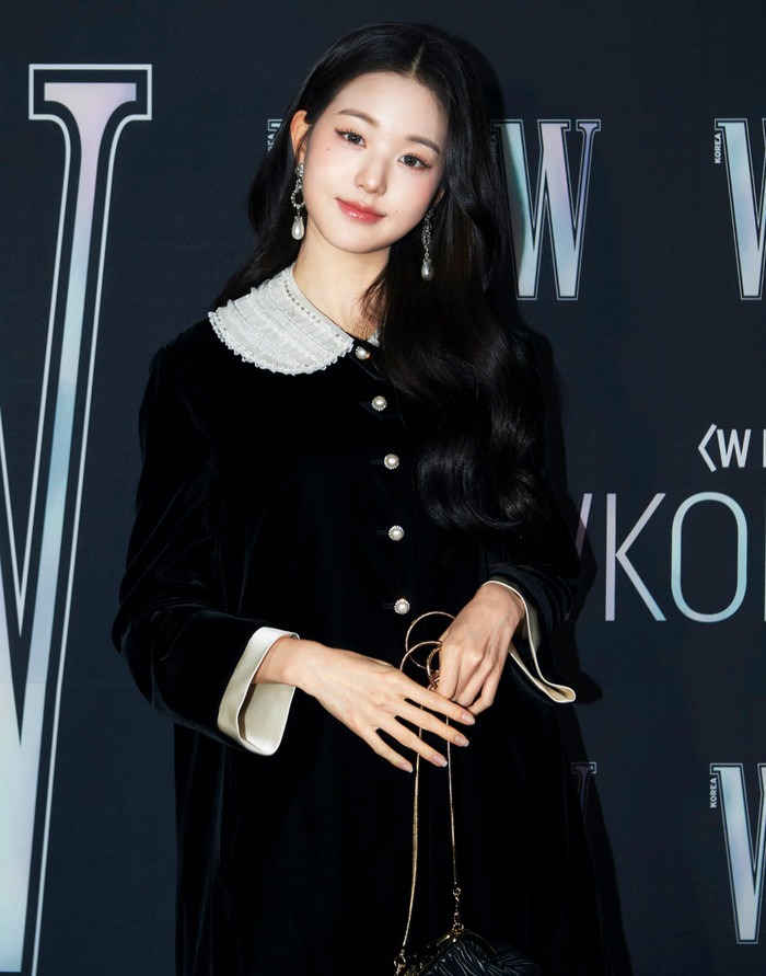 Đêm hội 'W Korea 2020': Mặt Park Min Young cứng đờ biến dạng, Park Shin Hye đọ sắc 'chị em nàng Han' và Jessica - Krystal Ảnh 50