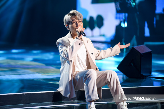 Đức Phúc: 'Chị Cả nỗ lực thoát xác để không mang màu sắc trầm buồn, tôi chỉ đứng cạnh để phụ hoạ' Ảnh 9