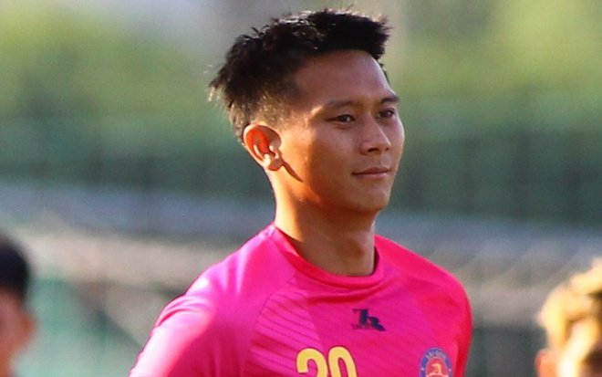 Cầu thủ ném bóng vào mặt Hồng Duy bị treo giò hai trận Ảnh 2