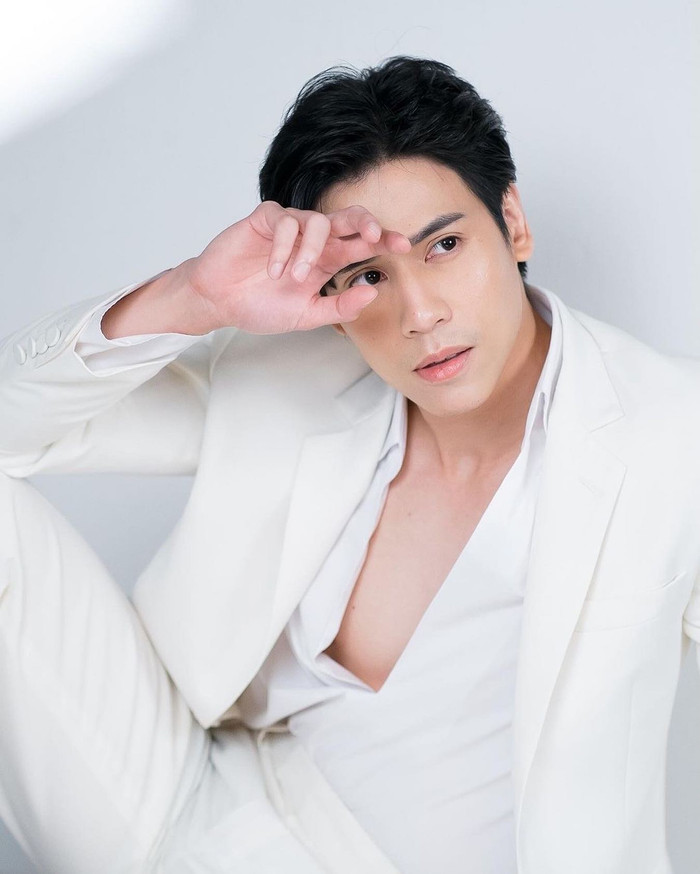 Trai đẹp Jes Jespipta lần đầu đóng cặp cùng bạn diễn xinh đẹp Esther Supreeleela trong phim truyền hình làm lại Ảnh 13