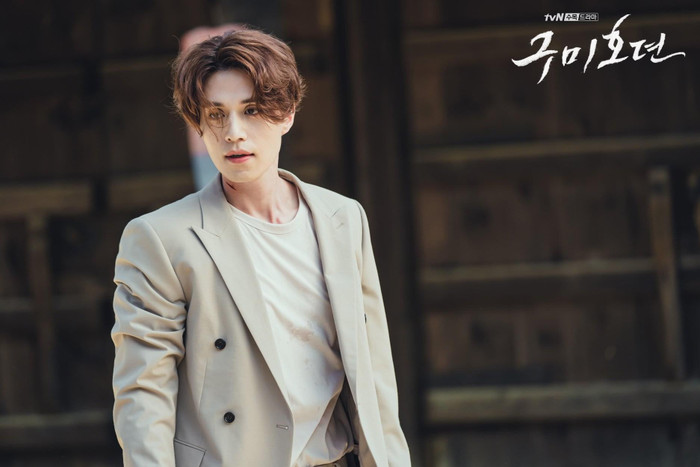 Top 10 diễn viên - phim Hàn hot cuối tháng 10: Park Bo Gum phá kỷ lục, Lee Dong Wook bị bạn gái cũ Suzy 'đánh bại' Ảnh 8