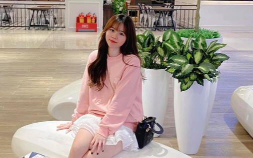 Bạn gái Quang Hải khoe mua nhà ở tuổi 21 Ảnh 2