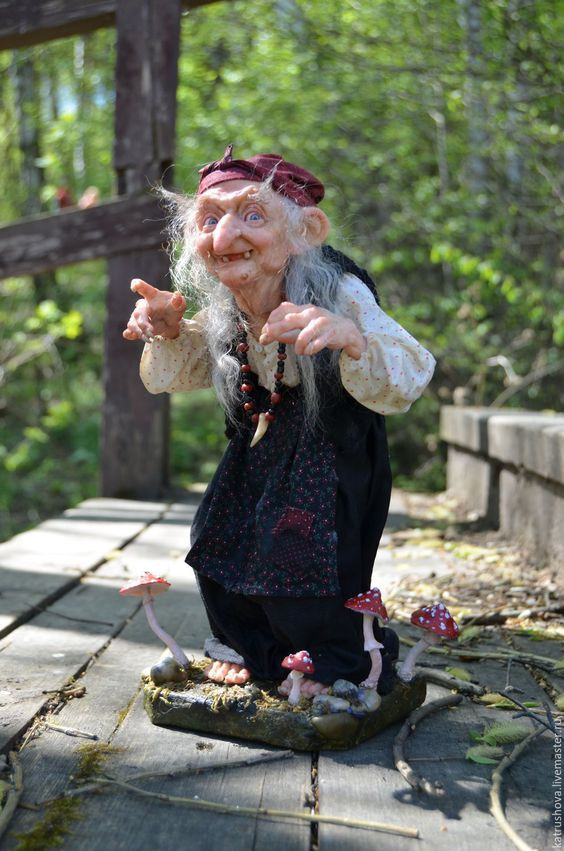 Búp bê Baba Yaga.