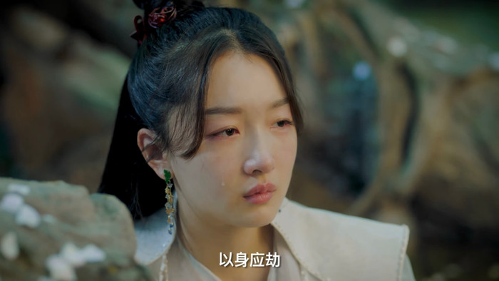 Tạo hình của Châu Đông Vũ trong 'Thiên Cổ Quyết Trần' bị khán giả so sánh giống nha hoàn Ảnh 5