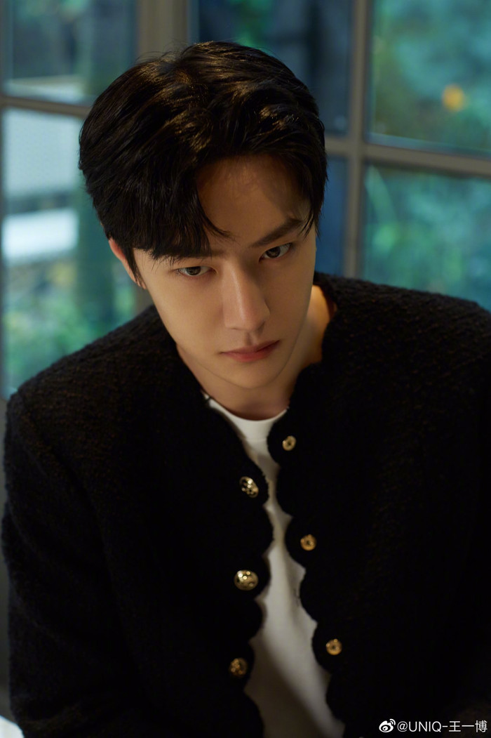 Lý do Vương Nhất Bác - Tiêu Chiến và Dịch Dương Thiên Tỉ là 'Top nam vương' quyền lực tháng 10? Ảnh 7