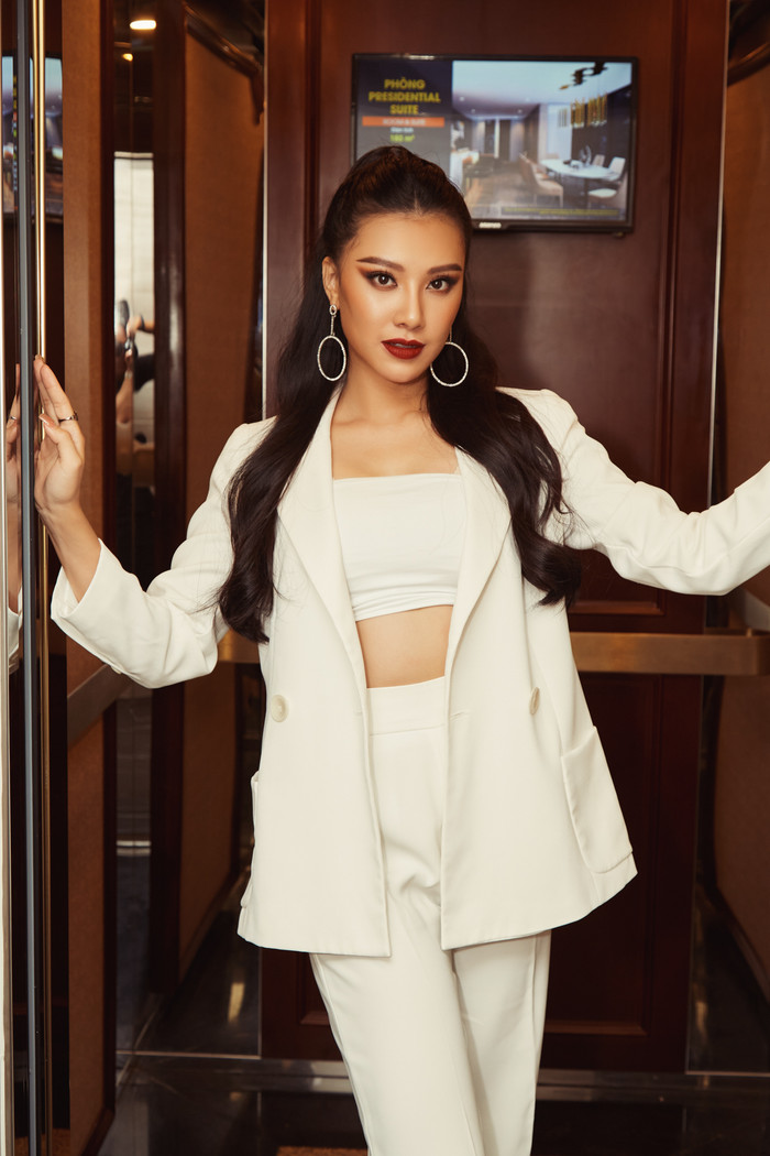 Dàn mỹ nhân Miss Universe Vietnam 2019 hội ngộ: Khánh Vân - Kim Duyên đọ sắc Hoàng Phương - Bích Tuyền Ảnh 7