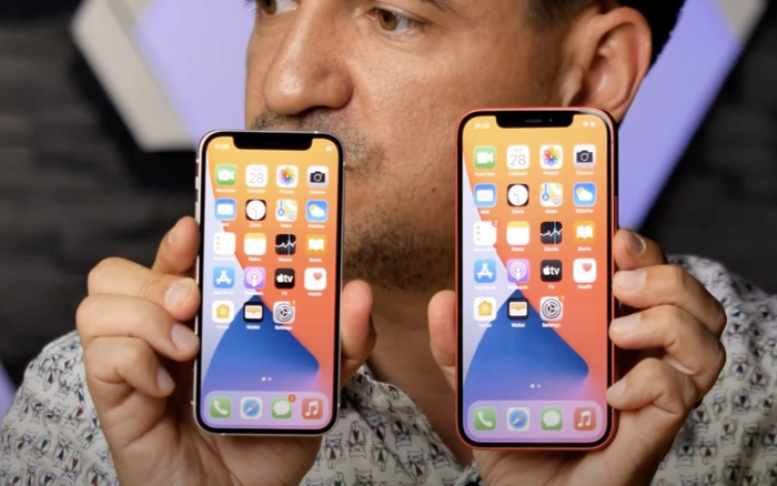 Trên tay iPhone 12 mini với màn hình 5,4 inch đầu tiên trên thế giới Ảnh 2
