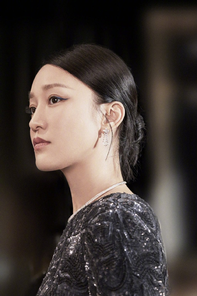 Tiêu Chiến gặp vận đỏ: Hợp tác với thần tượng, trailer phim nổi từ trong ra nước ngoài Ảnh 15