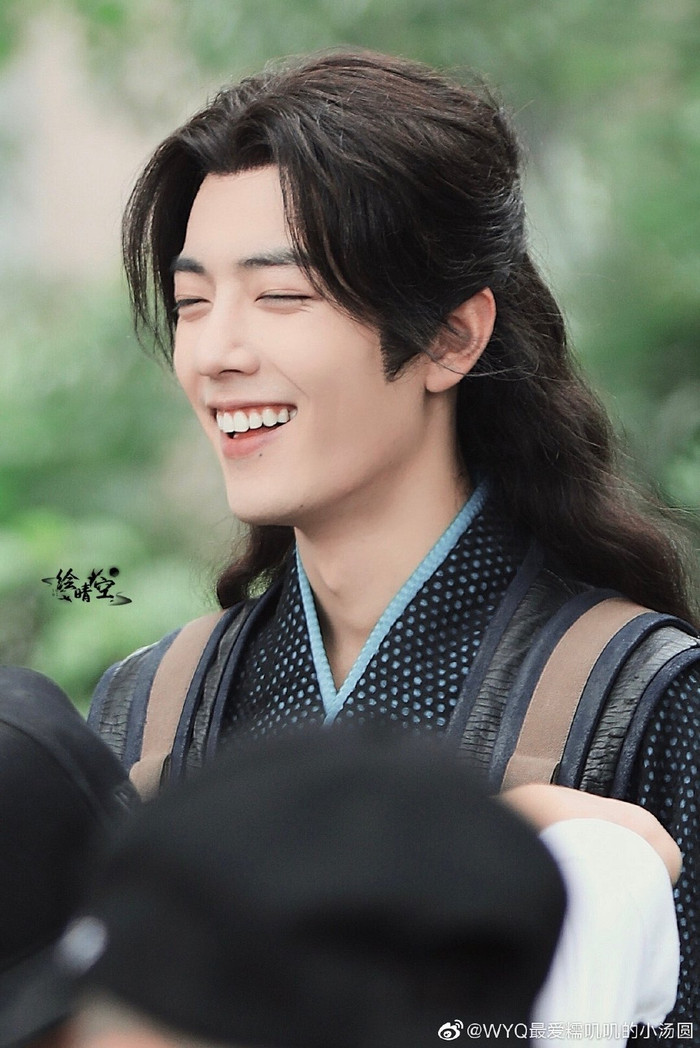 Tiêu Chiến gặp vận đỏ: Hợp tác với thần tượng, trailer phim nổi từ trong ra nước ngoài Ảnh 13