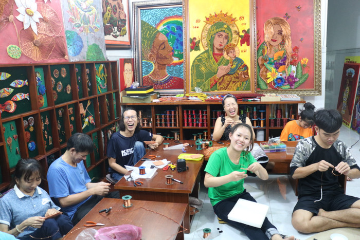 Niềm vui của 'Uma' - người phụ nữ dành tấm lòng cho người khuyết tật Ảnh 5