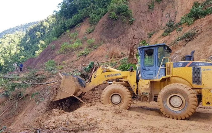 Vụ sạt lở đất ở Quảng Nam: Mất liên lạc với cả gia đình Bí thư xã Trà Leng Ảnh 2