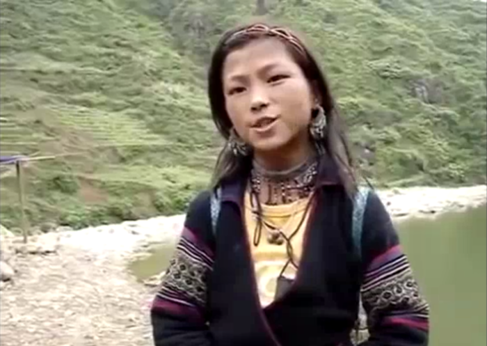 Mai được mọi người gọi là 'cô bé người H’Mông nói tiếng Anh như gió”