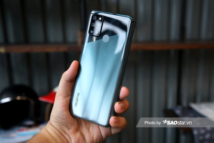 Đánh giá chi tiết Realme 7i: Thiết kế ấn tượng, cấu hình ổn trong tầm giá! Ảnh 5