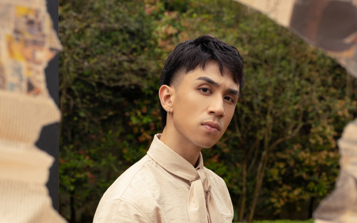 Dương Edward gây xôn xao vì ngoại hình khác lạ trong ngày trở lại Ảnh 2