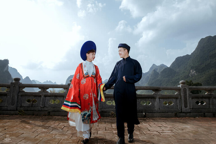 Vừa trẻ đẹp chưa lâu, 'cô dâu 62 tuổi' khiến dân mạng 'tá hỏa' khi lộ vẻ ngoài già nua và làn da chảy xệ Ảnh 8