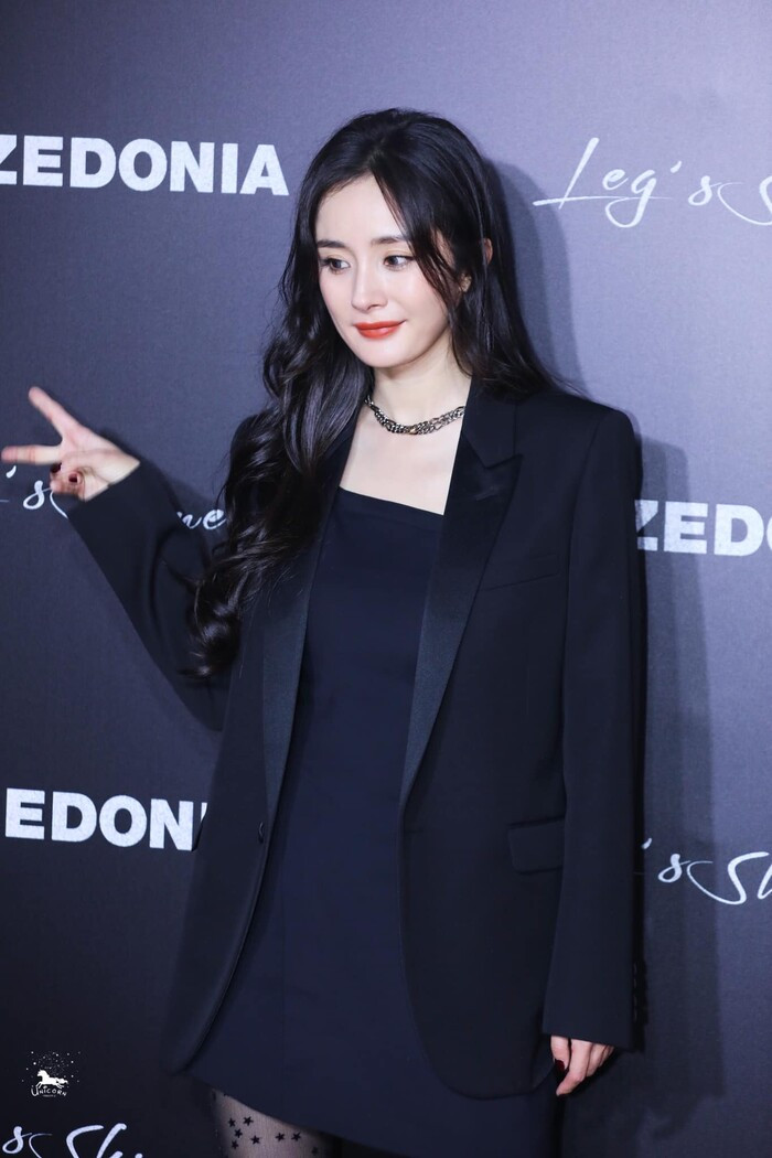 Dương Mịch có cứu vớt được hình ảnh của mình sau loạt ảnh kém sắc, chẳng thon gọn? Ảnh 4