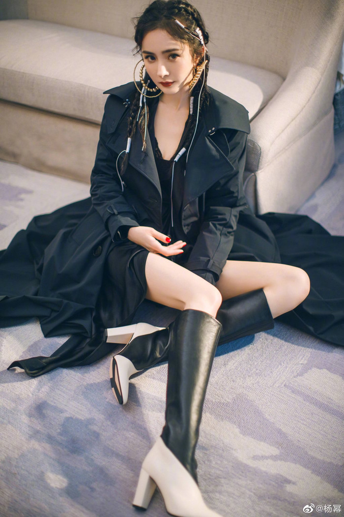 Dương Mịch có cứu vớt được hình ảnh của mình sau loạt ảnh kém sắc, chẳng thon gọn? Ảnh 9