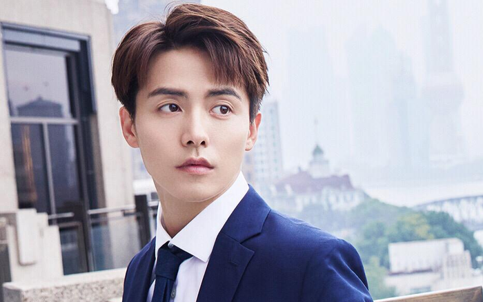 Mã Thiên Vũ mang theo hơn 30 bảo vệ dù chẳng có fan nào xuất hiện Ảnh 2