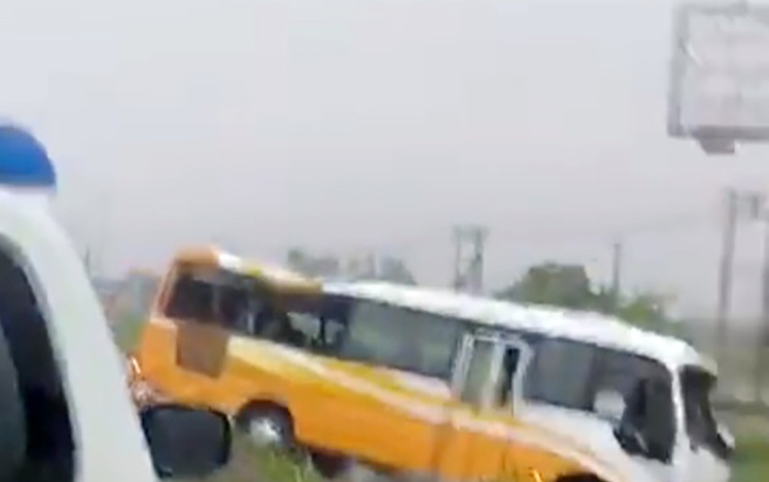 Nghệ An: 4 người thương vong sau vụ ô tô húc vào lan can Ảnh 2