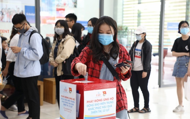 Nhiều Đại học miễn, giảm học phí cho sinh viên các tỉnh miền Trung chịu ảnh hưởng lũ lụt Ảnh 2