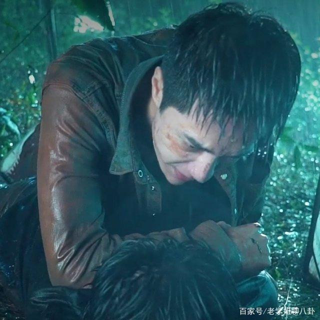 Vương Nhất Bác mạnh mẽ trong cảnh đánh nhau trong bùn đất nhưng lại có lúc yếu đuối như thế Ảnh 8