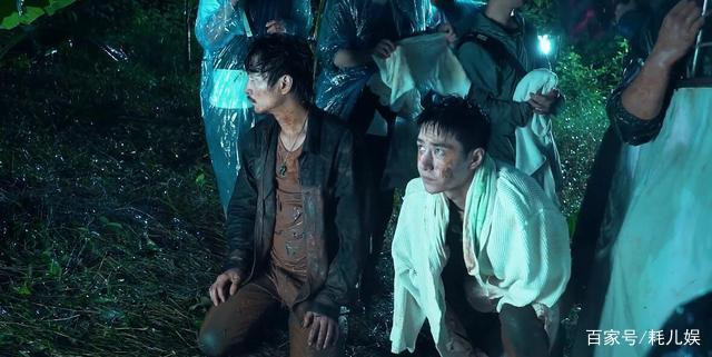 Vương Nhất Bác mạnh mẽ trong cảnh đánh nhau trong bùn đất nhưng lại có lúc yếu đuối như thế Ảnh 9