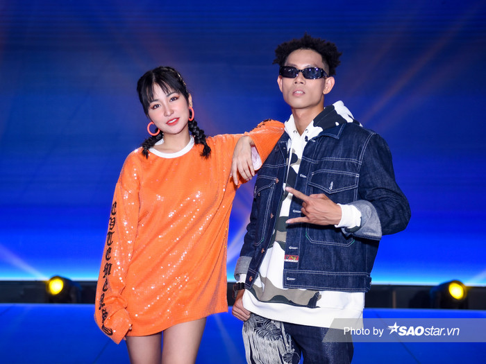 RichChoi tập tành làm VJ 'tra khảo' bạn gái tin đồn Trang Moon Ảnh 16