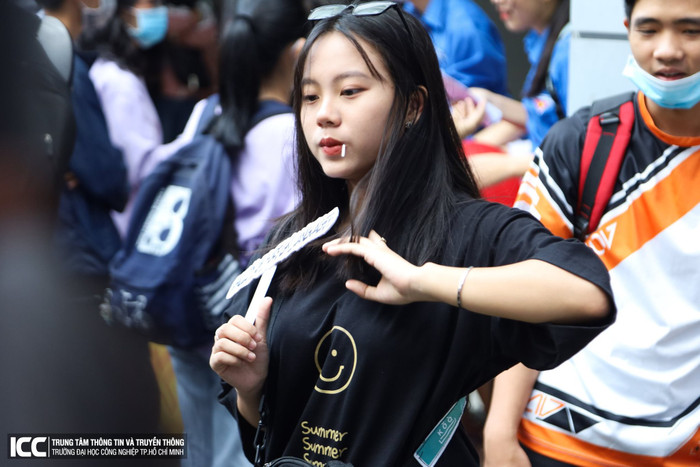 Dàn 'trai xinh gái đẹp' của ĐH Công nghiệp TP.HCM trong ngày hội chào đón tân sinh viên Ảnh 18