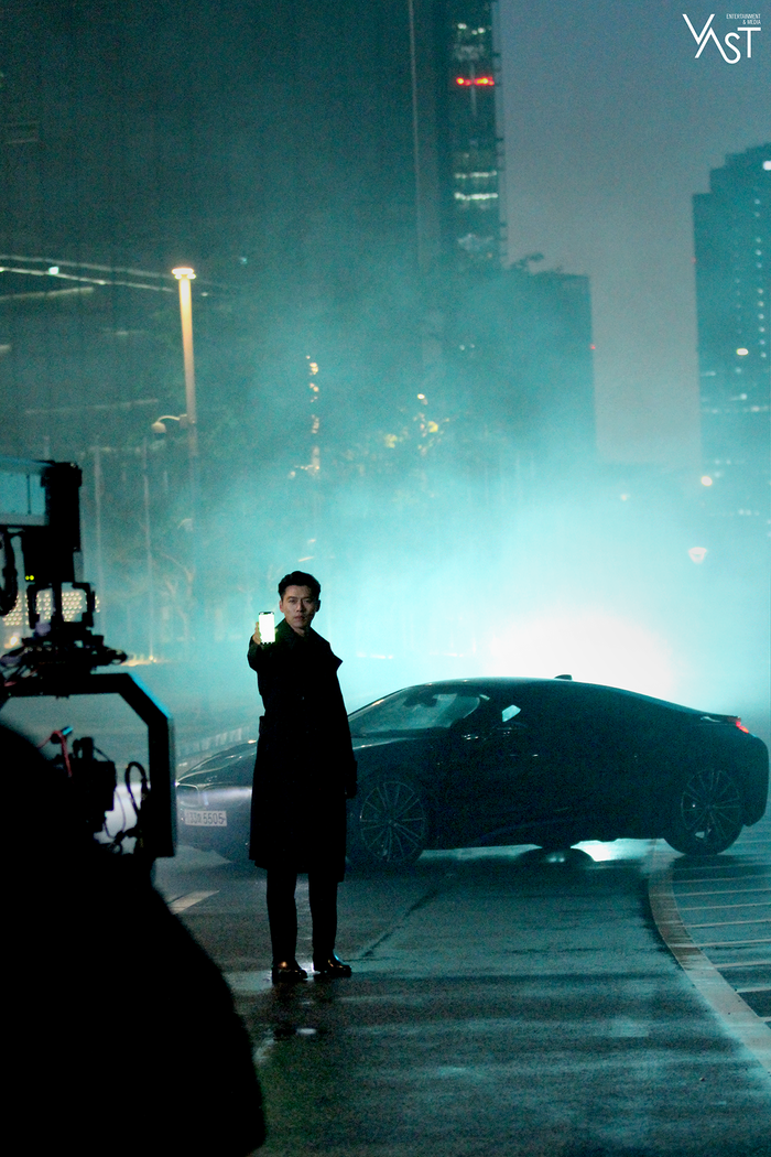 Hyun Bin đẹp đến mức nào mà khiến Son Ye Jin mê mẩn Ảnh 5