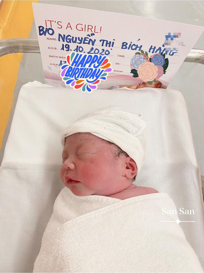 Bất ngờ trước vóc dáng thon gọn của hotmom Hằng Túi chỉ sau hai tuần sinh em bé thứ 5 Ảnh 4