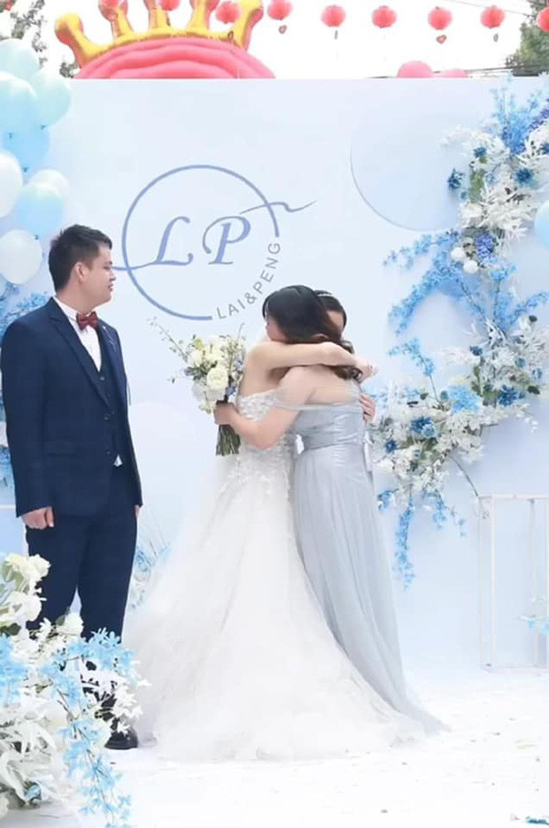 Bộ ảnh cưới khiến cô dâu chú rể 'khóc thét'