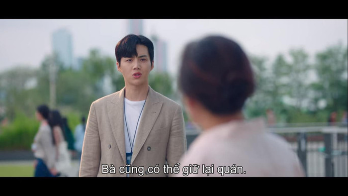 Mỗi lần bà cháu xuất hiện là khung trời ngập nước mắt 