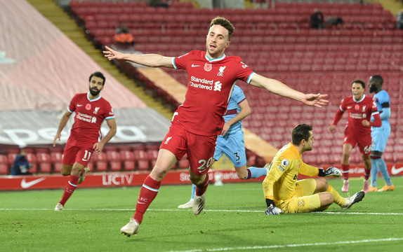 Vòng 7 Ngoại hạng Anh: Liverpool lên ngôi đầu, Chelsea đại thắng Ảnh 2