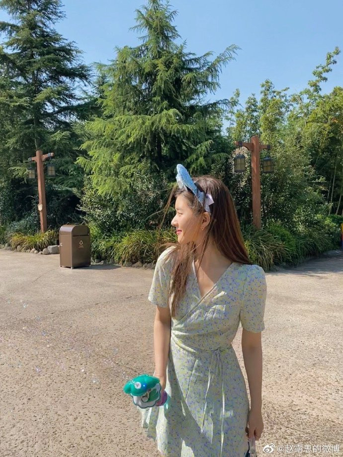 Triệu Lộ Tư lần đầu lên tiếng về nghi vấn 'tự biên tự diễn', bám lấy tên tuổi của Tiêu Chiến Ảnh 8