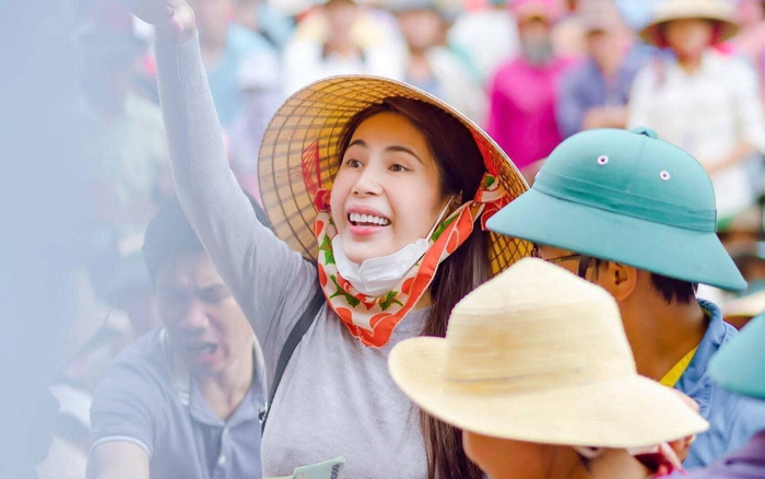 Thuỷ Tiên bức xúc khi người dân bị mỉa mai là đóng giả nghèo khổ đi nhận tiền cứu trợ Ảnh 2
