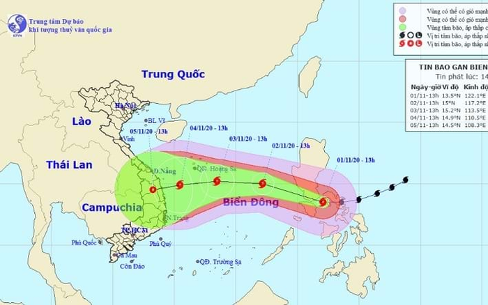 Bão số 10 tiến gần Biển Đông, hướng vào các tỉnh Đà Nẵng đến Phú Yên Ảnh 2