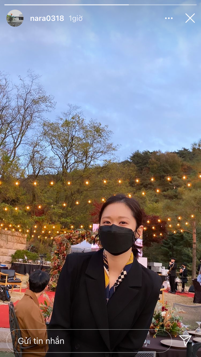 Jang Nara bật khóc tại đám cưới anh trai - diễn viên Jang Seong Won Ảnh 1