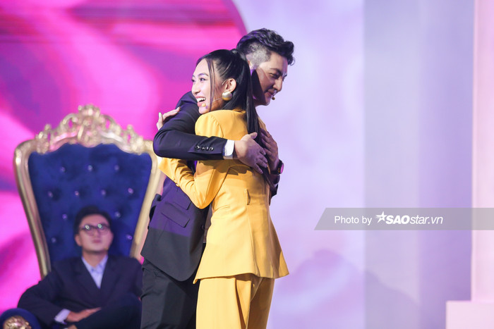 Chân Ái tập 7: Có tình cảm với cả 2 chàng trai, nàng siêu mẫu vẫn ra về lẻ bóng Ảnh 7